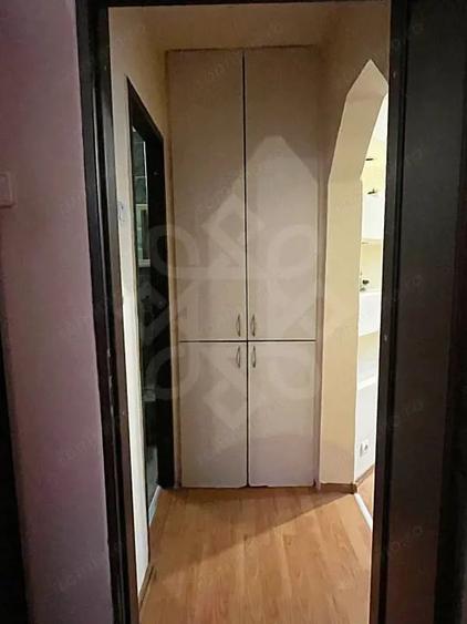 Apartament cu 3 camere decomandat în Rogerius