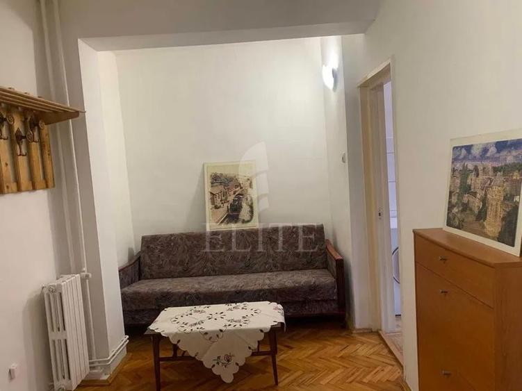 Garsonieră decomandată, mobilată în Zorilor