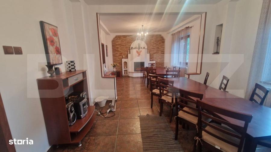 Casă cu 4 camere cu Teren 4780 Mp în Moieciu