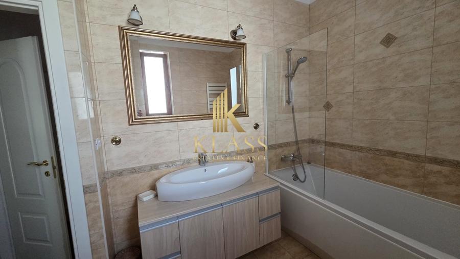 Apartament cu 4 camere decomandat, mobilat în Primăverii