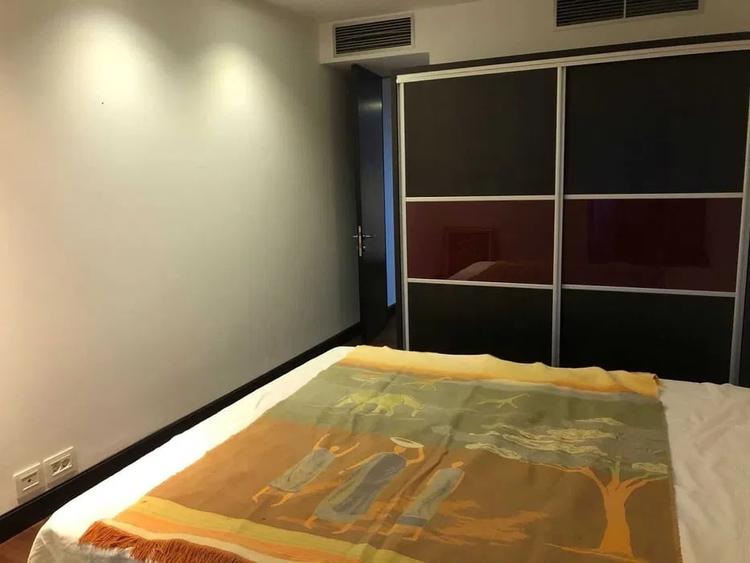 Apartament cu 2 camere decomandat, mobilat în Arcul de Triumf