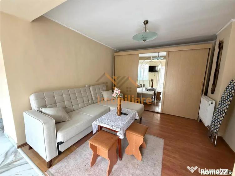 Casă cu 3 camere cu Teren 1081 Mp în Cadea