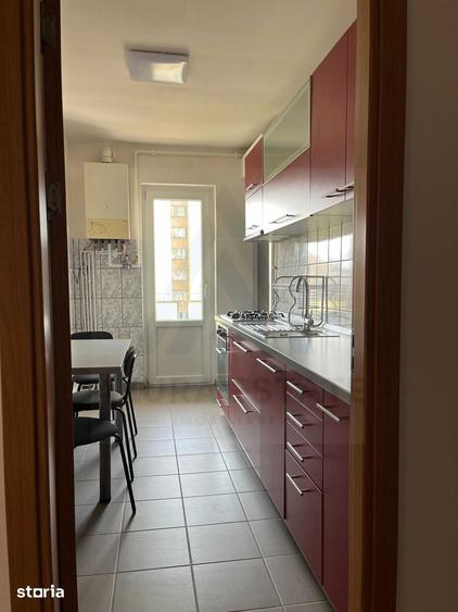 Apartament cu 3 camere decomandat în Mihai Viteazul