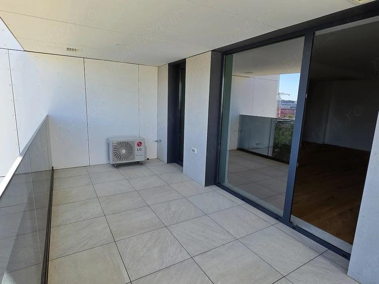 Apartament cu 2 camere decomandat în Pipera