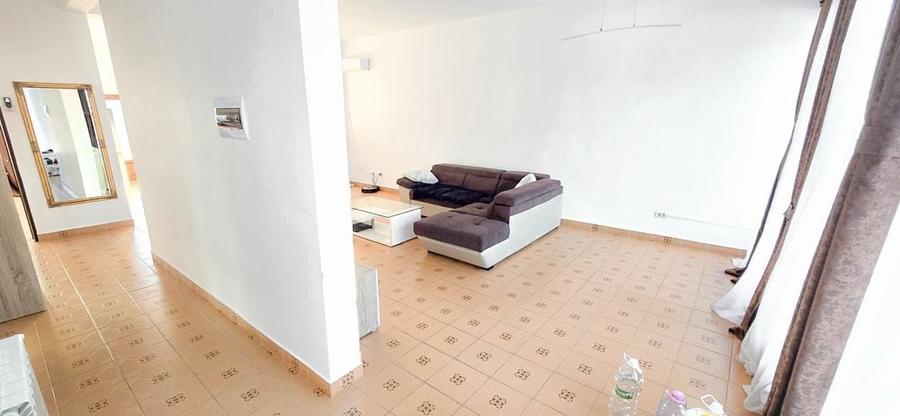 Casă cu 4 camere cu Teren 500 Mp în Exterior Vest