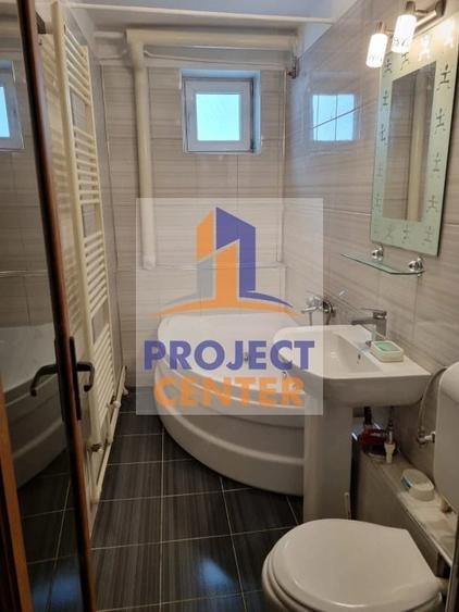 Apartament cu 2 camere semidecomandat în Ultracentral
