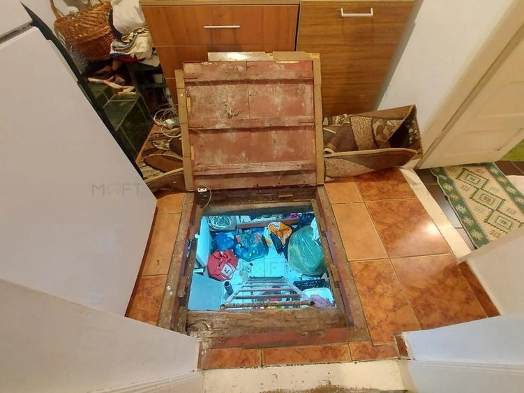 Casă individuală cu 2 camere cu Canalizare în Banu Manta