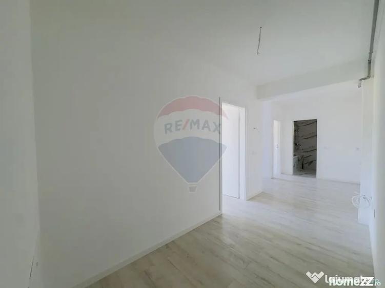 Apartament cu 2 camere decomandat în Oncea