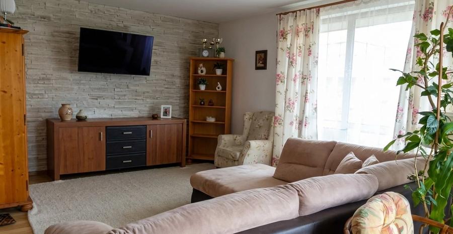Duplex cu 4 camere cu Canalizare în Florești