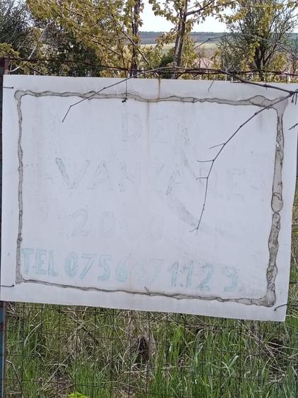 Casă cu 4 camere în Albești