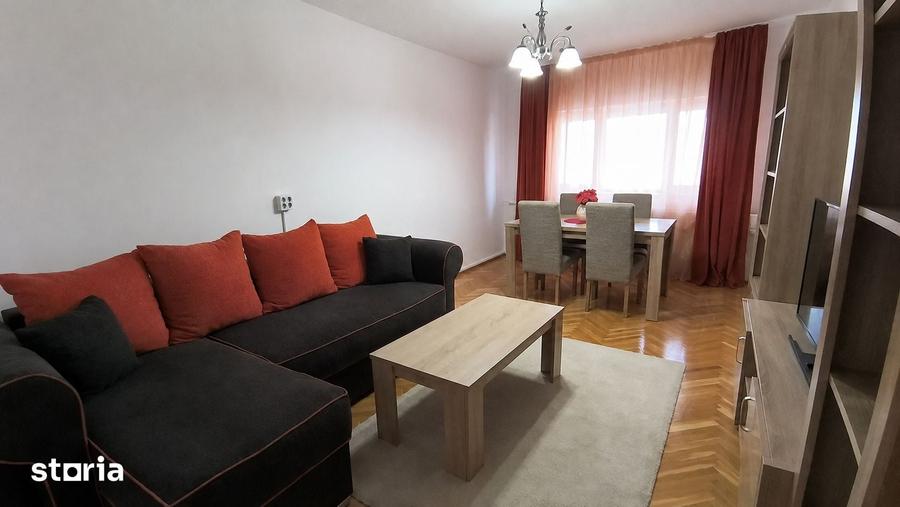 Apartament cu 4 camere decomandat în Grivița
