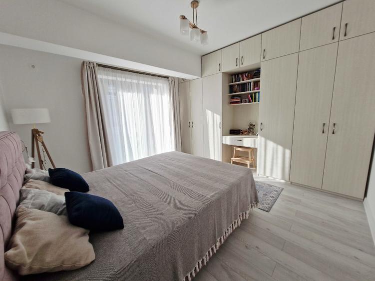 Apartament cu 2 camere decomandat în Tunari