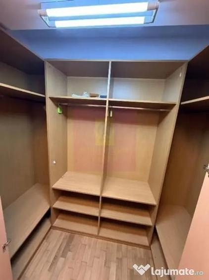 Apartament cu 4 camere decomandat în Herăstrău