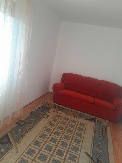 Apartament cu 2 camere decomandat în Dâmbu Pietros