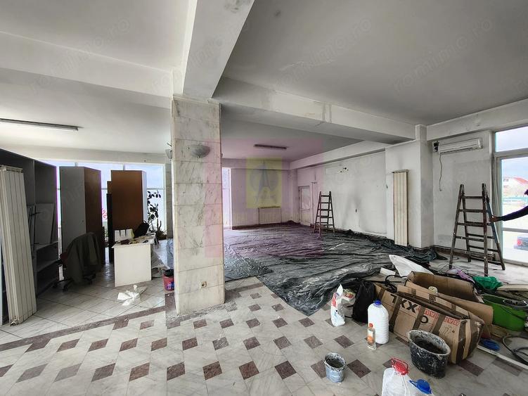 Spațiu comercial, de 238 mp, în Alexandriei