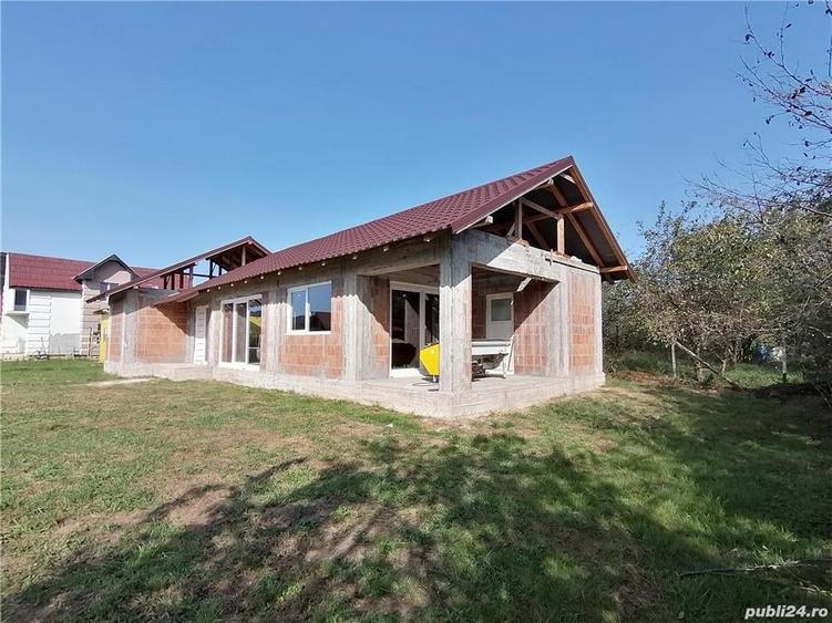Casă cu 4 camere cu Teren 821 Mp în Tăuții-Măgherăuș