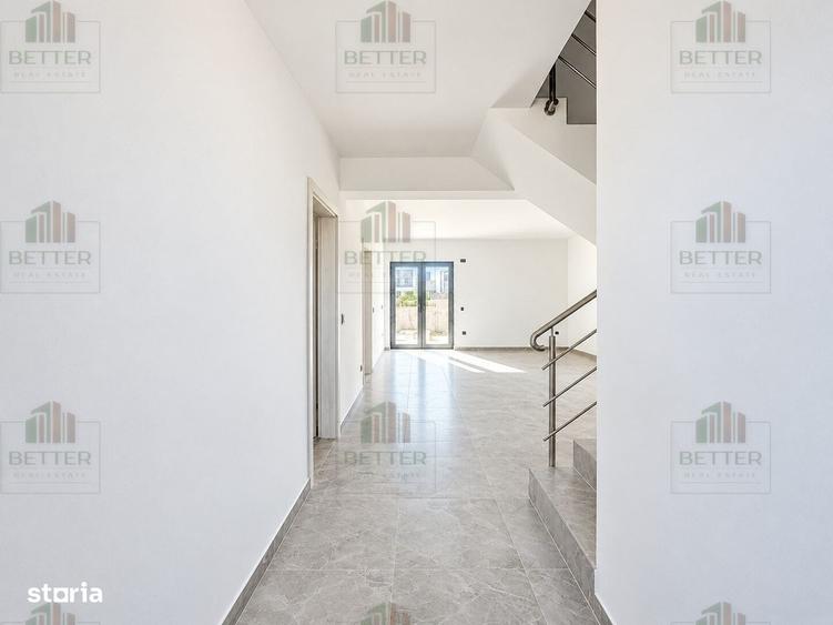 Casă cu 4 camere cu Teren 539 Mp în Central