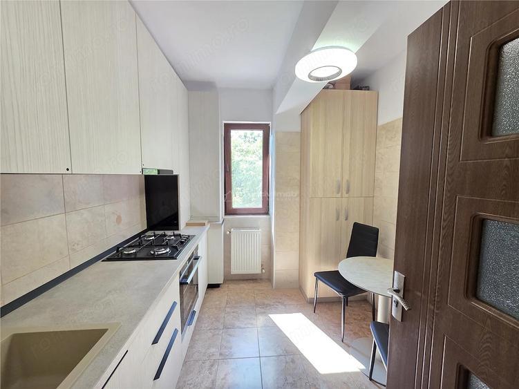 2 camere dec. - 2 balcoane - centrala - parcare - Metalurgiei - 2