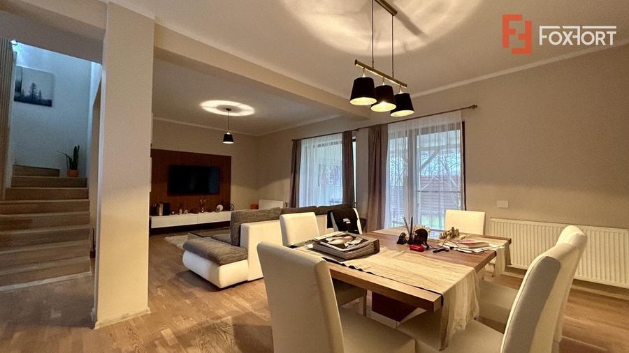 Duplex cu 4 camere cu Canalizare în Dumbrăvița