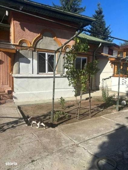 Casă cu 3 camere cu Teren 1000 Mp în Central