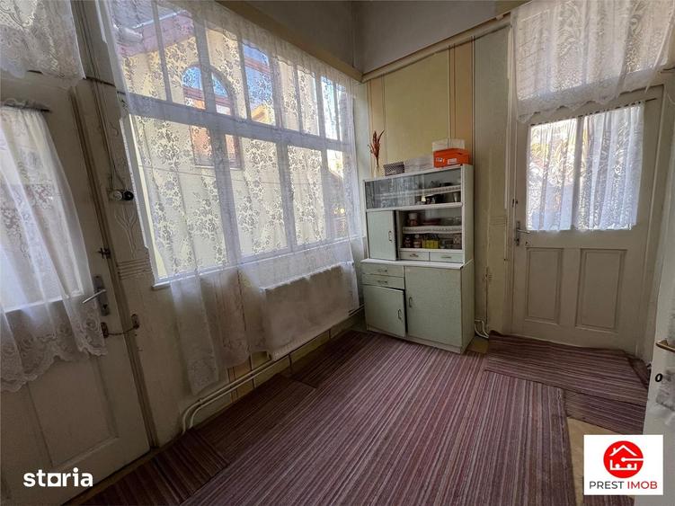 Casă cu 3 camere cu Teren 317 Mp în Budai