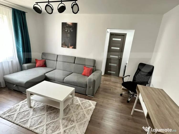 Apartament cu 2 camere semidecomandat în Micro 6