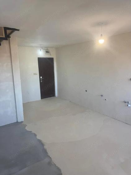 Apartament cu 3 camere decomandat în Sângeorgiu de Mureș