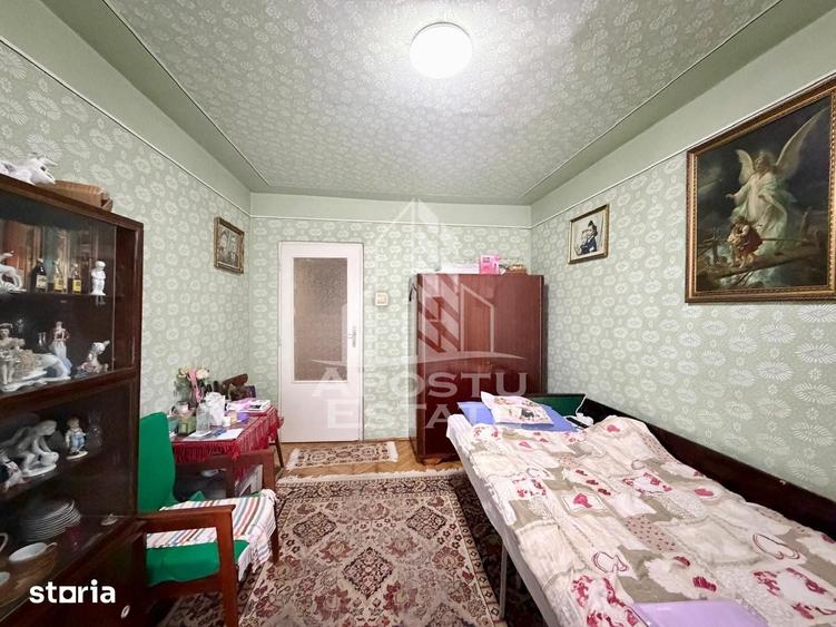Apartament cu 2 camere decomandat în Circumvalațiunii
