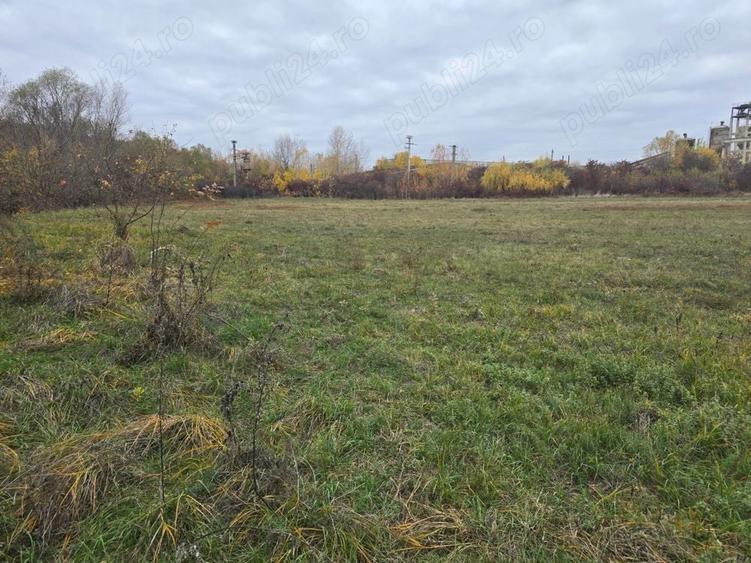 Teren de 8000 mp, în Central