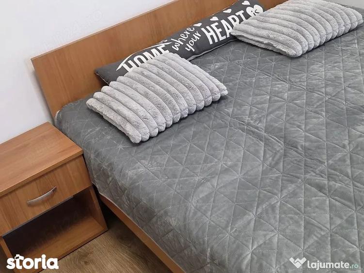 Apartament cu 3 camere decomandat în Nicolina