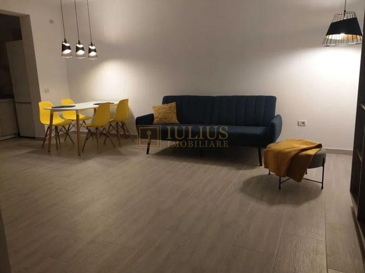 Apartament cu 2 camere semidecomandat în Girocului
