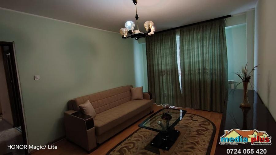 Apartament cu 2 camere decomandat în Mazepa 2