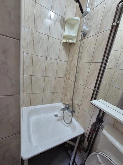 Garsoniera de inchiriat zona Uzina 2 - 5
