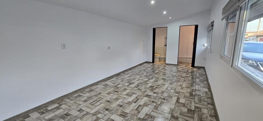 Spațiu comercial, de 23 mp, în Central