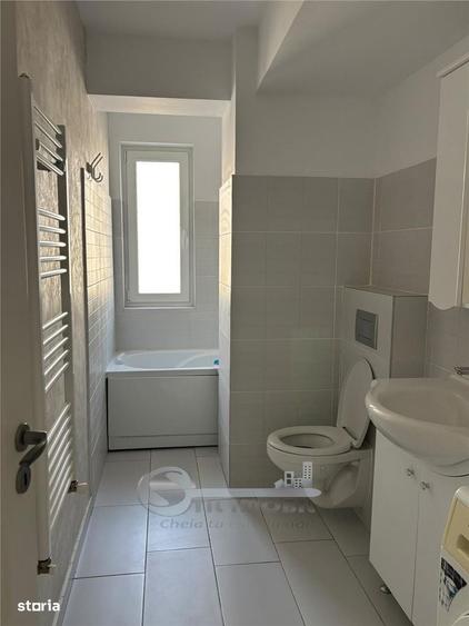 Apartament cu 2 camere decomandat în Valea Adâncă