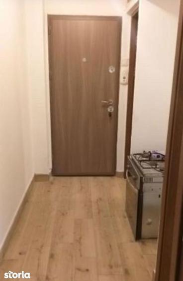 Apartament cu 2 camere semidecomandat în Casa de Cultură