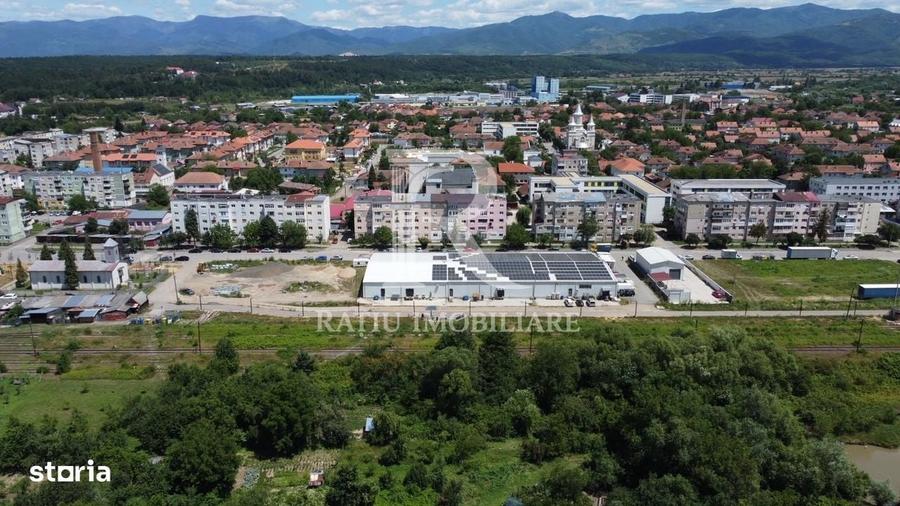 Spațiu comercial, de 1,234 mp, în Central