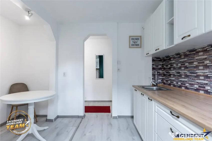 Apartament cu 2 camere semidecomandat în Nord