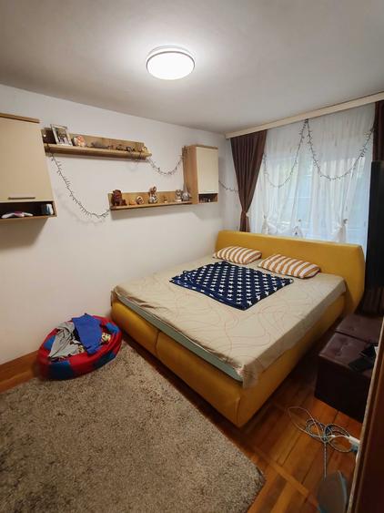 Apartament cu 2 camere semidecomandat în Aradului