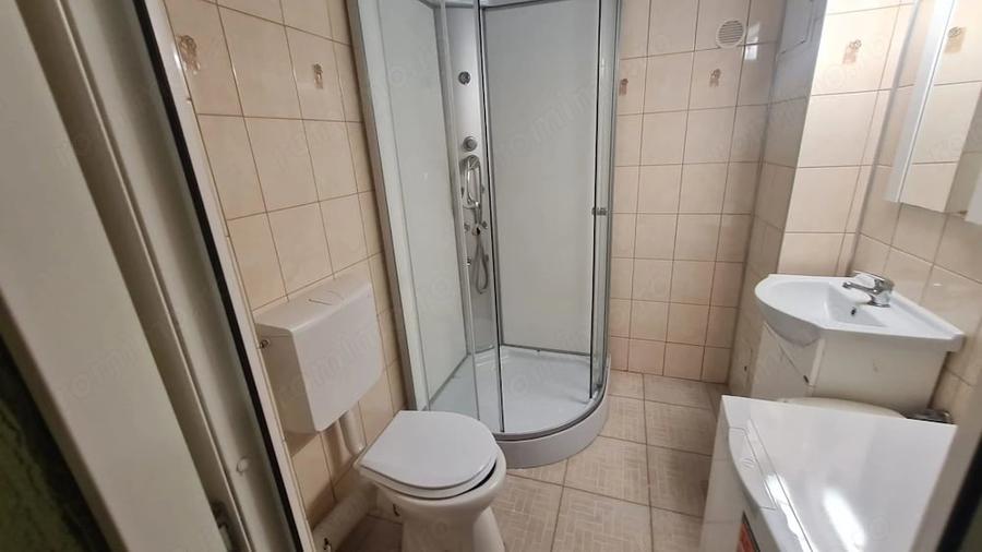 Garsonieră decomandată în Hipodrom 2