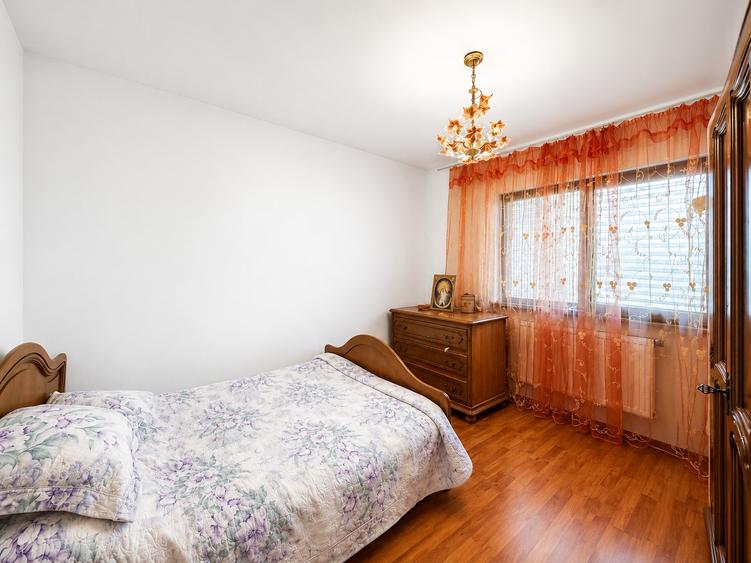 Casa 7 camere Popesti Leordeni - 9