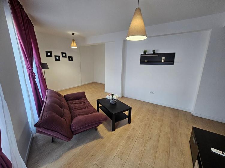 Apartament cu 2 camere decomandat, mobilat în Pipera