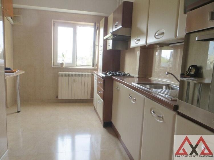 Apartament cu 2 camere decomandat în Brâncoveanu