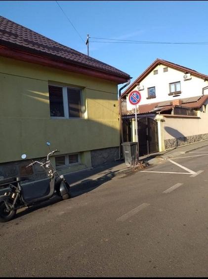 Casă cu 4 camere în Lazaret