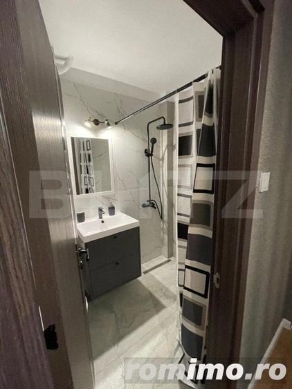 Apartament cu 2 camere decomandat în P-ța Victoriei