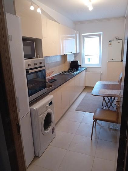 Apartament cu 2 camere decomandat, mobilat în Chiajna