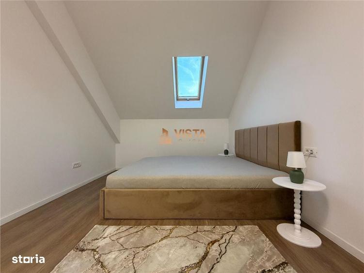 Apartament cu 3 camere decomandat în Tractorul