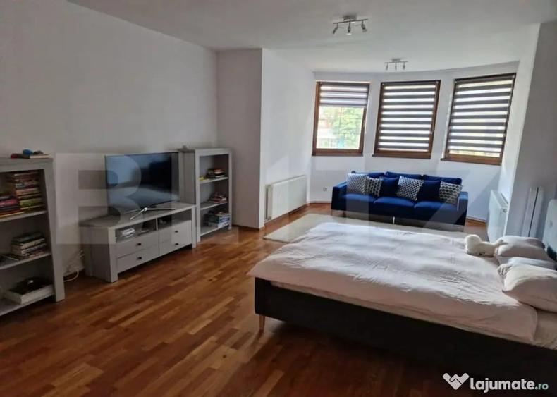 Casă cu 5 camere cu Teren 724 Mp în Ultracentral