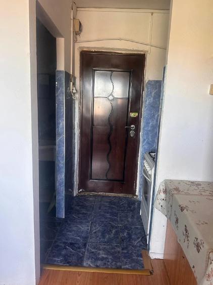 Garsonieră semidecomandată în Nicolina