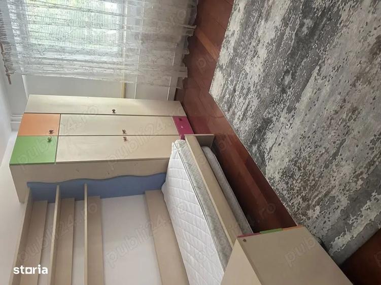 Apartament cu 3 camere decomandat în Drumul Taberei